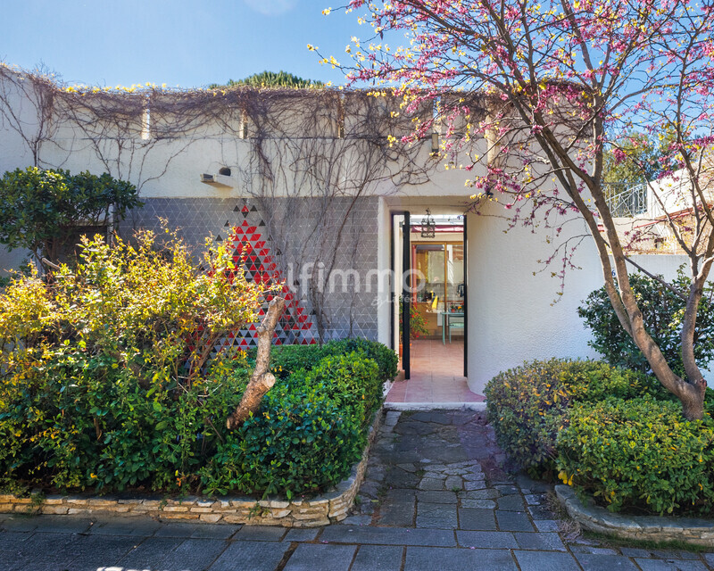 Marseille 13009 Le Cabot Villa d'Architecte / jardin / piscine  - Ambrogiani-23
