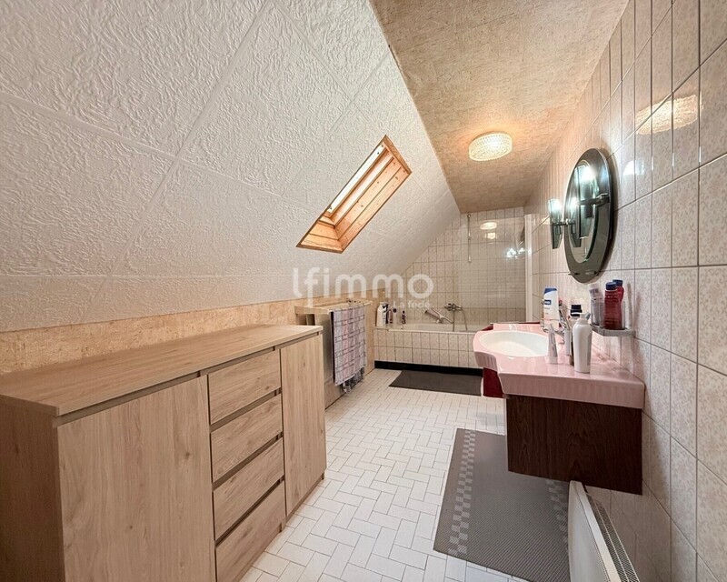 Maison familiale avec grand terrain constructible  - Photo munster2