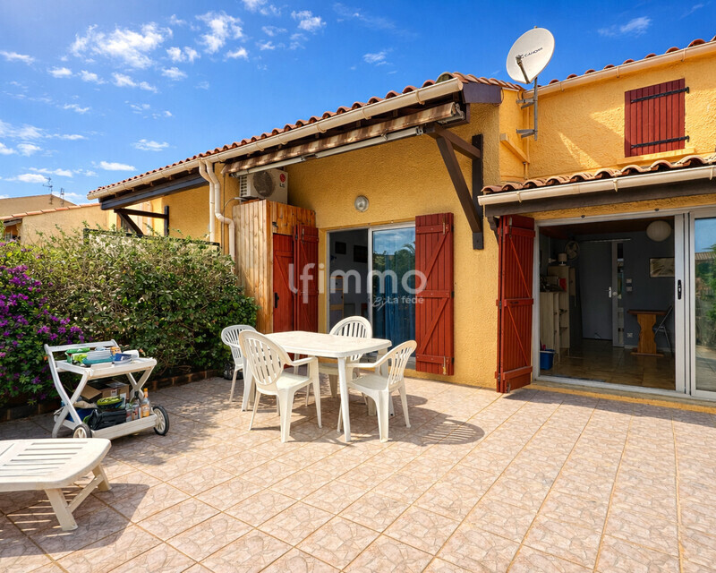 Maison 5 pièces à Gruissan à 100 m Plage – 60 m² – terrasse + piscine  - Patio méditerranéen à gruissan