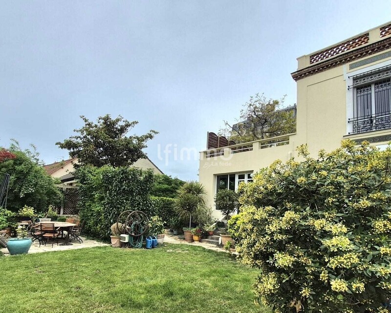 Maison de charme avec grand jardin et terrasse – Calme, proche RER C - Jardin 