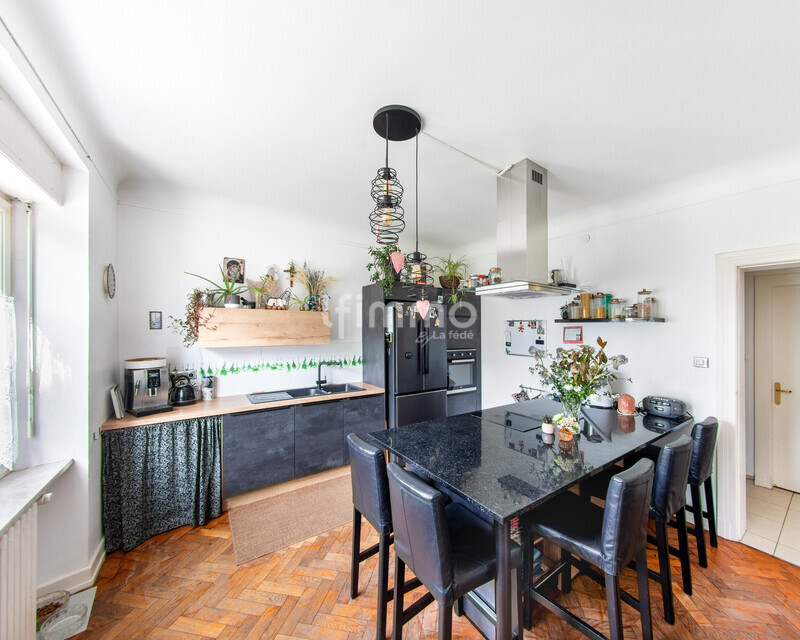 Maison 262 m² avec revenus locatifs à Vieux-Thann(68800) - cuisine