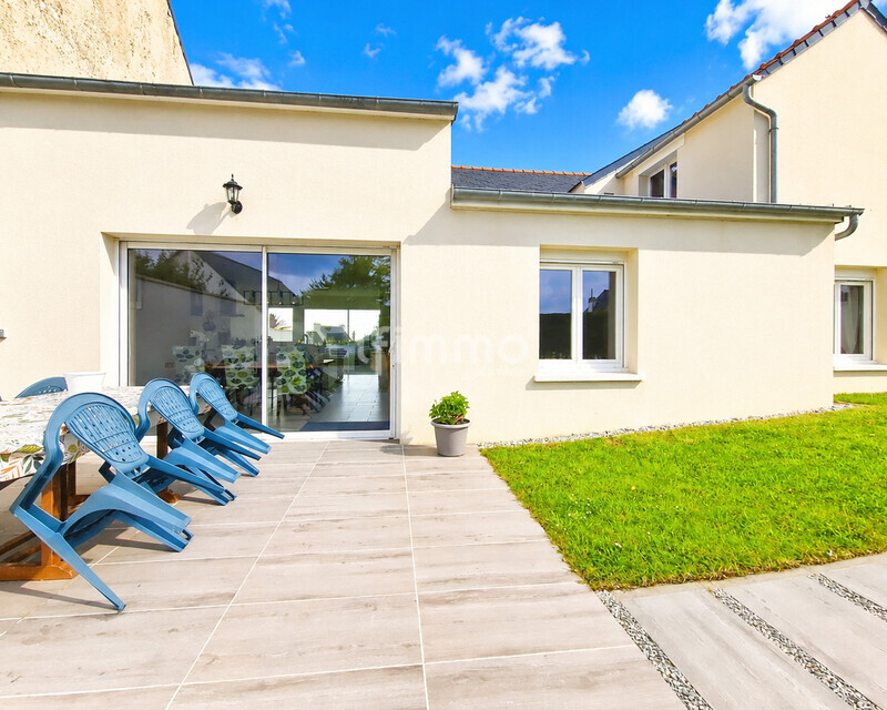 Maison, 6 pièces de 145 m² à Ploéven 29550 - Chatgpt image 15 juil. 2026  13 19 22