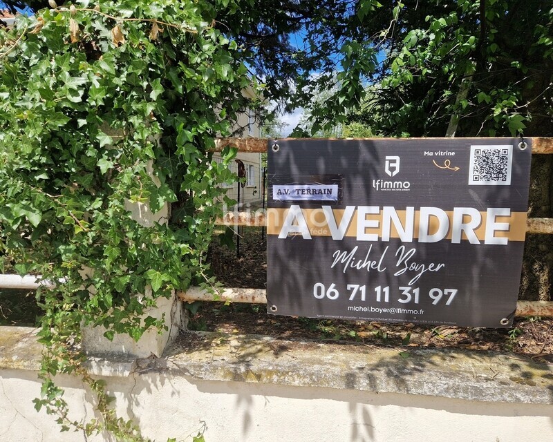 Terrain à bâtir dans une rue paisible - 20260511 143151