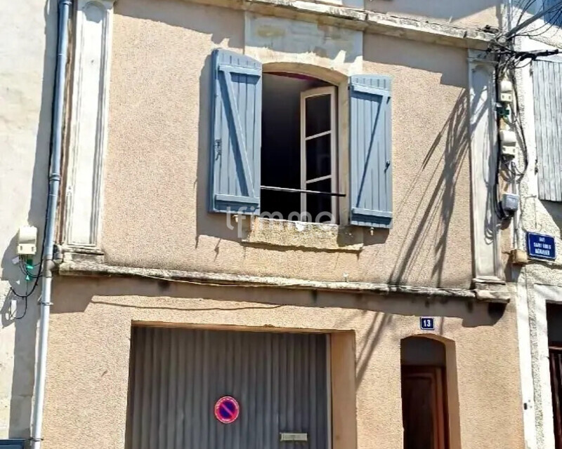 Maison à vendre 4 pièces 97 m², balcon et double garage - Ia generated 1777463400
