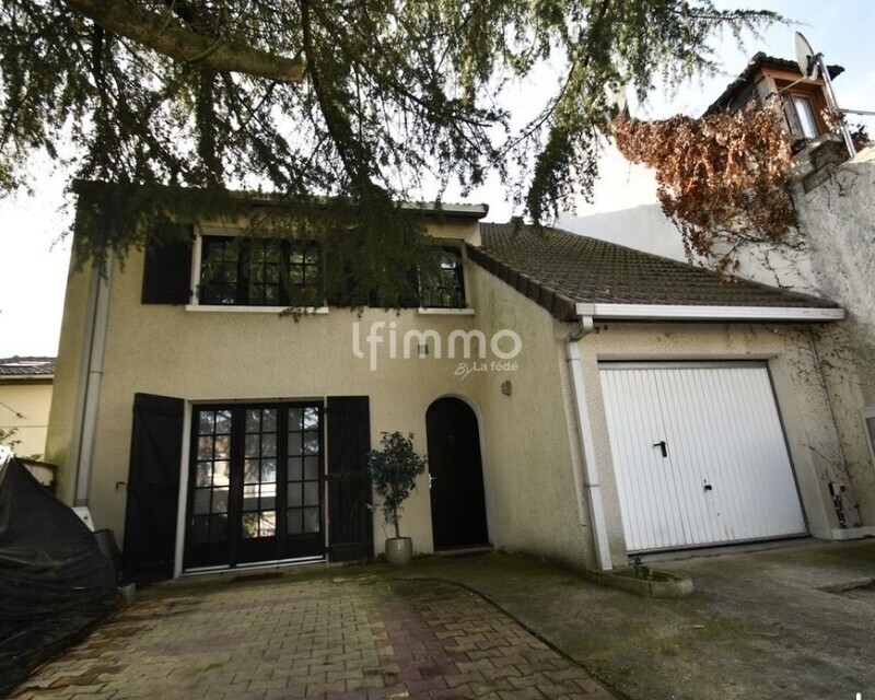 Secteur place centrale - Img 6745