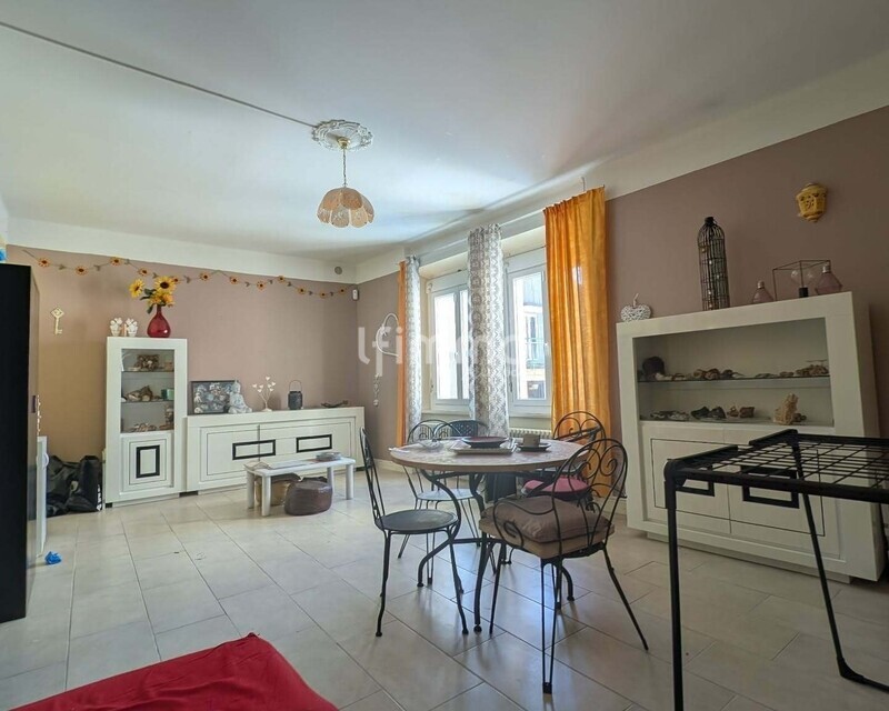 maison avec jardin - Unknown-1043