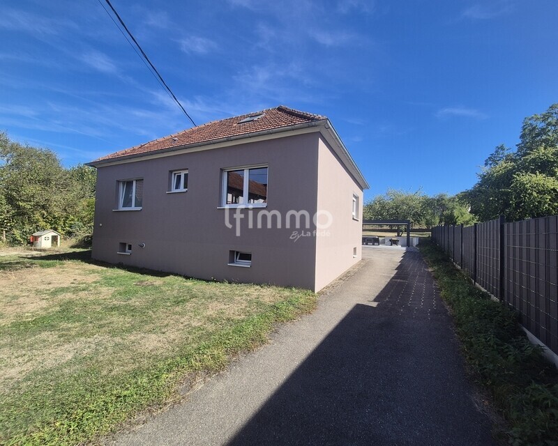 Belle maison construite sur un terrain de 17.14 ares à Reichshoffen.  - 20260923 141934