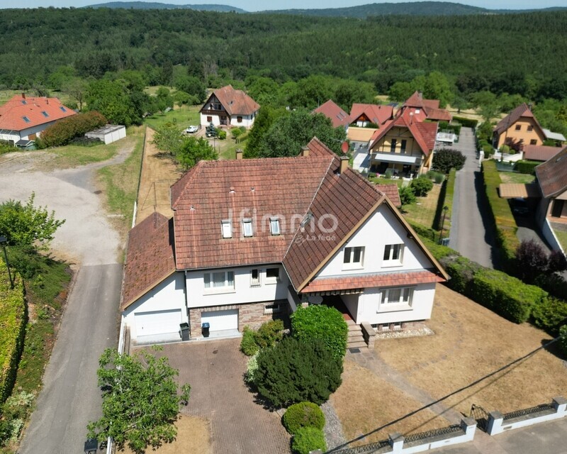 Maison familiale 190 m² – 13,63 ares – 6 chambres – Triple garage - Maison