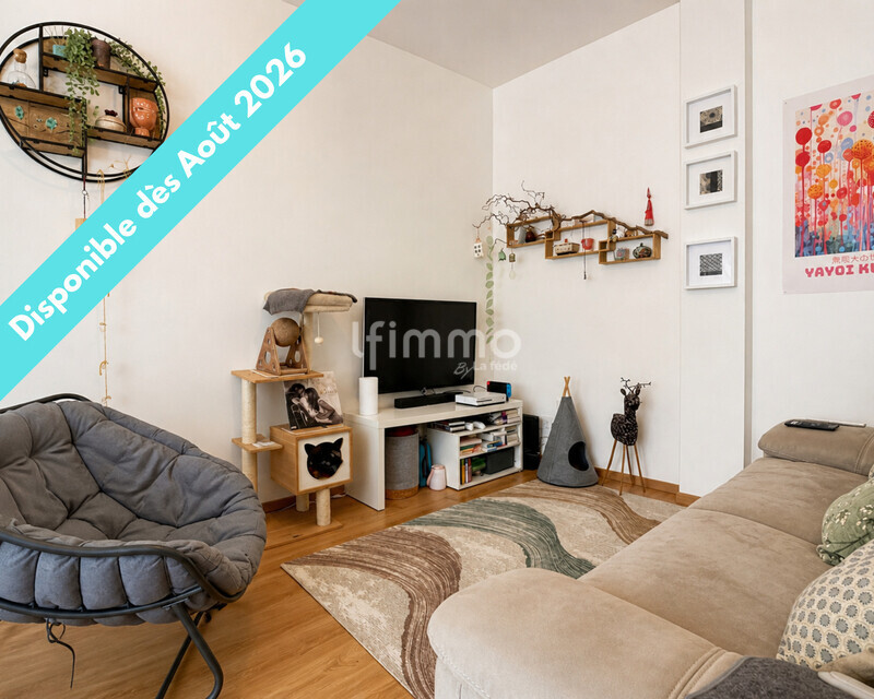 Maison mitoyenne avec terrasse, au calme. - Disponible dès août 2026