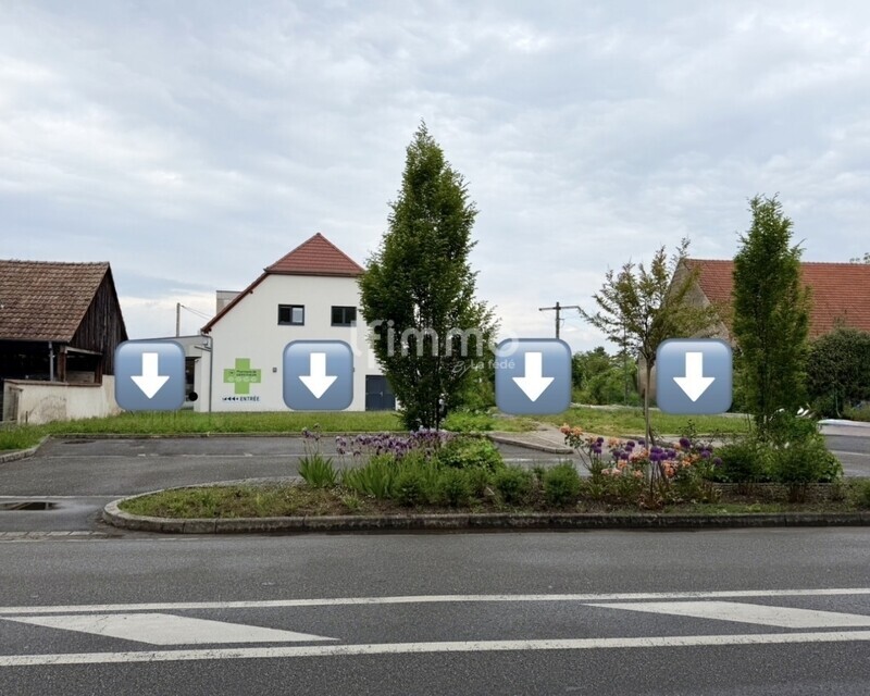 Terrain constructible de 381m² au cœur du village   - Img 2202