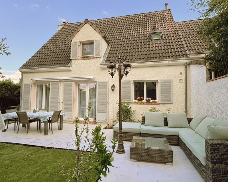 Maison de 6 pièces, 4 chambres, Proche commodités  - Design sans titre  36 