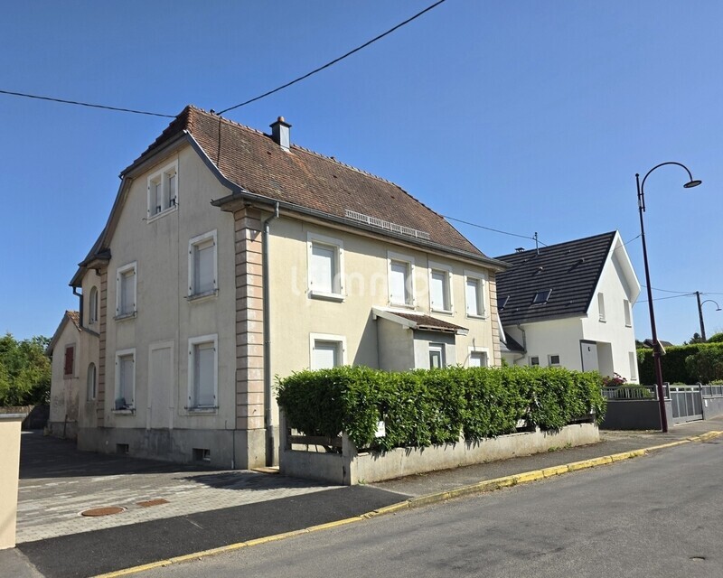 Triplex rénové sans travaux avec jardin et annexe - extérieur
