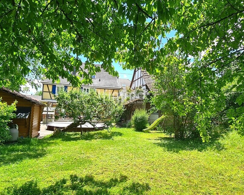Maison de caractère proche Suisse avec piscine - 8