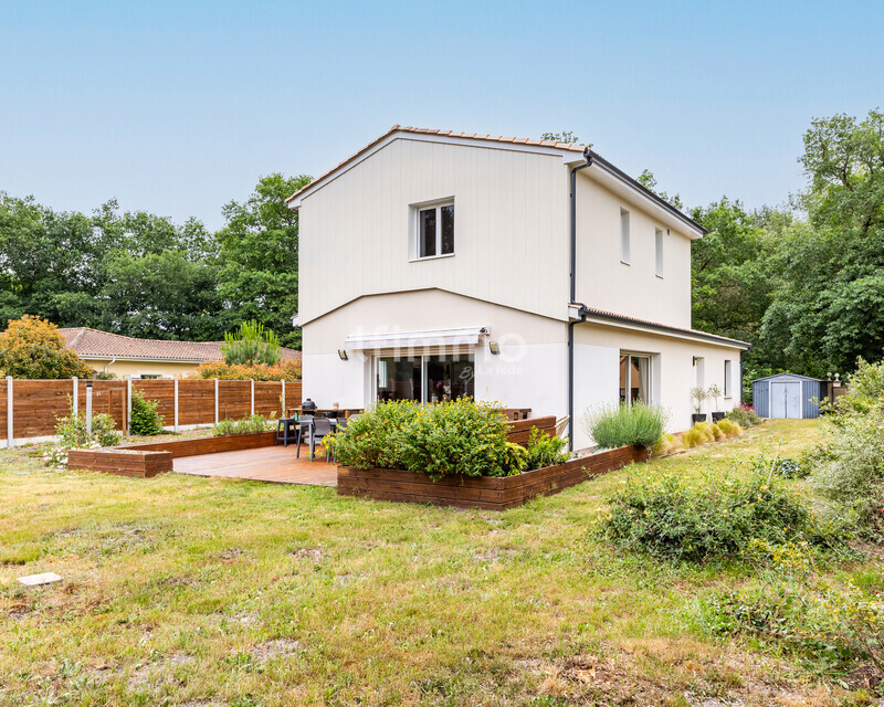 Contemporaine 7 pièces en lisière de forêt - Carr6755
