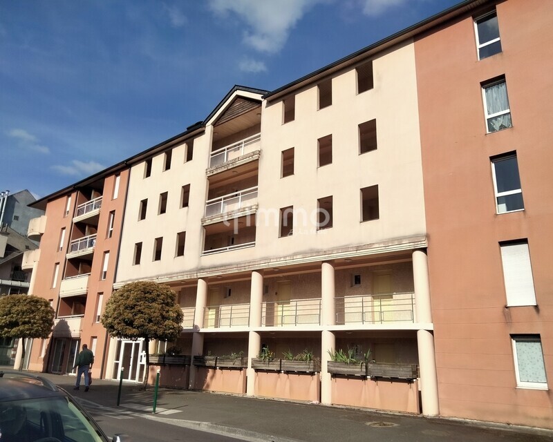 Studio centre ville Lourdes - immeuble