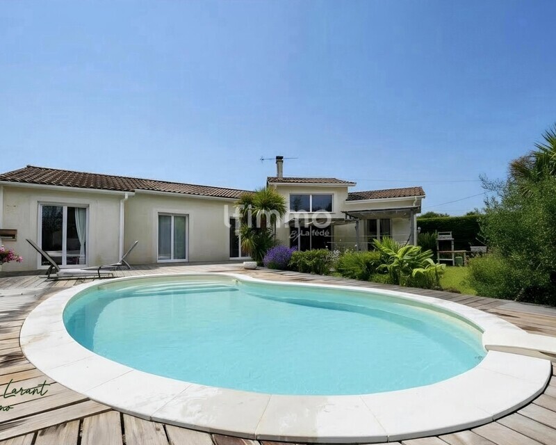 Maison familiale 4 chambres- au Calme - Maison arriere