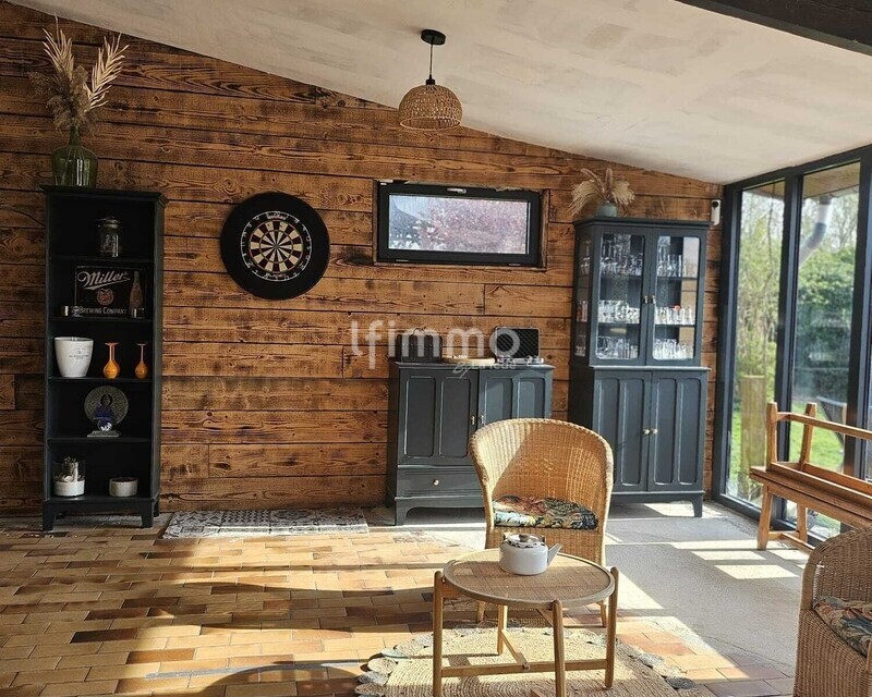 Maison d'exception de 500 m²  8 chambres Neuilly-saint-Front   - Img-20260610-wa0027