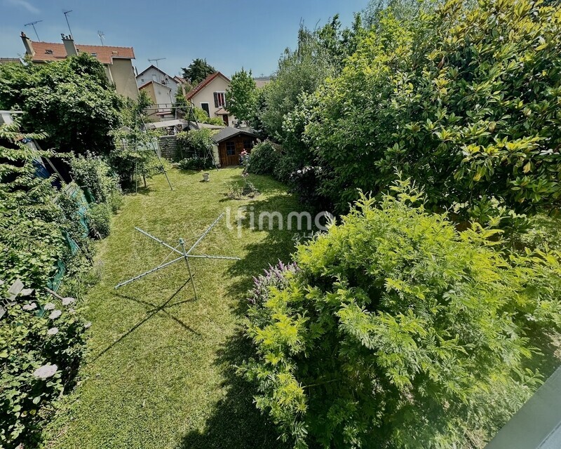 Villemomble- Maison 5P/4ch- 147m2+ Sous-Sol- Jardin Paysager 425m2 - Img 3141