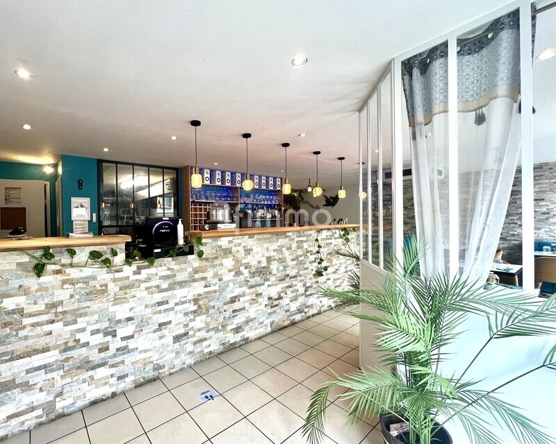 Fond de commerce 129m² - hyper centre Pessac - Entrée