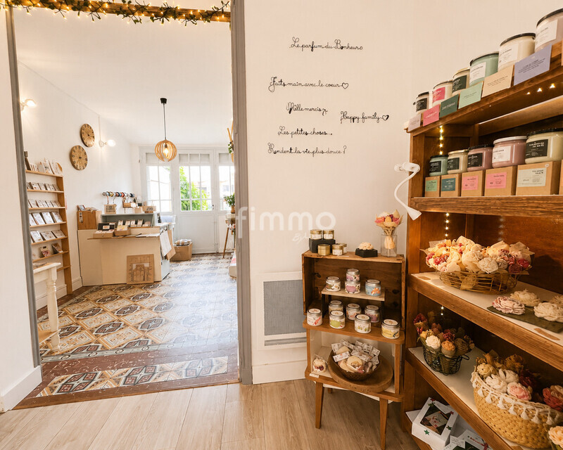 Fond de commerce boutique 60m²- 33160 Saint Médard en Jalles - 9dcd0a5c-f0c4-4b3d-ae19-aaa188767559