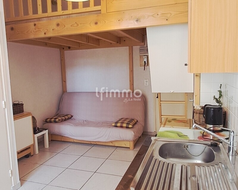 Rare, studio calme et rénové en centre ville - 20260616 144138