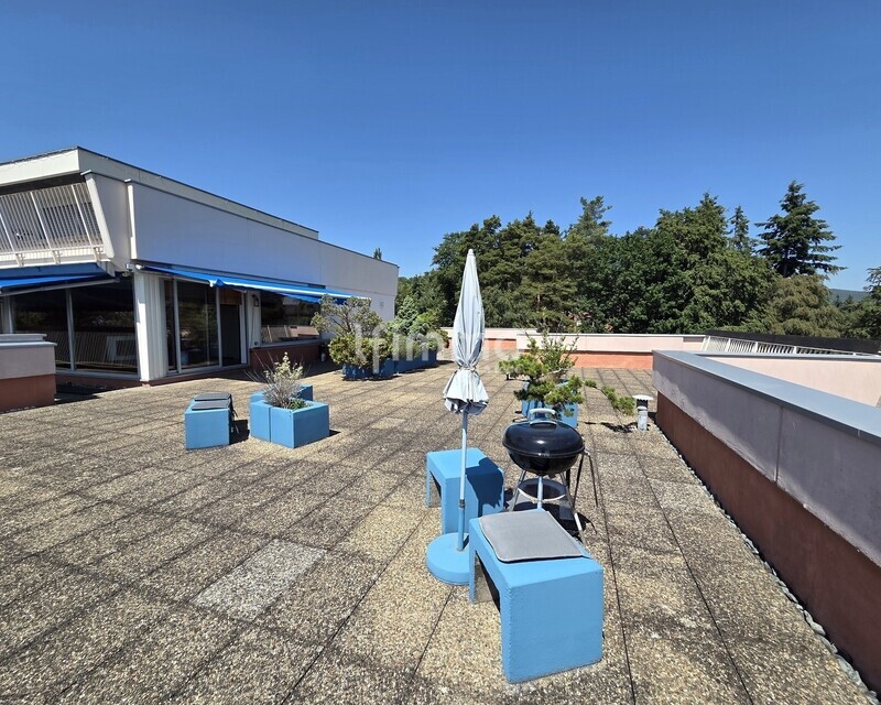 Appartement d'exception avec terrasse de 167 m² et vue panoramique - 20260625 120544
