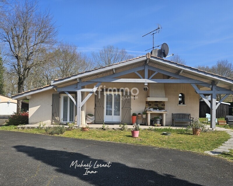 Maison familiale 102 m² – 3 chambres – Piscine - Maison face