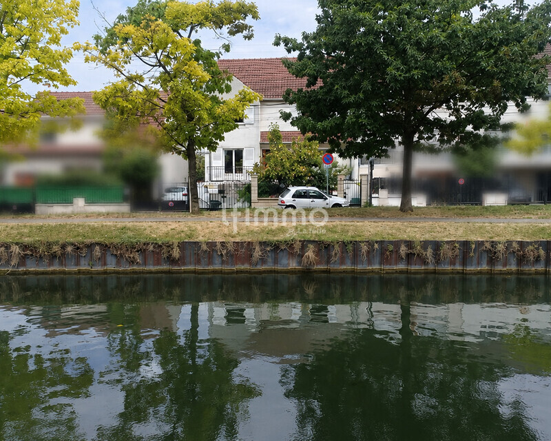 Maison adaptée aux personnes à mobilité réduite - Chatgpt image 22 juil. 2026  11 16 15
