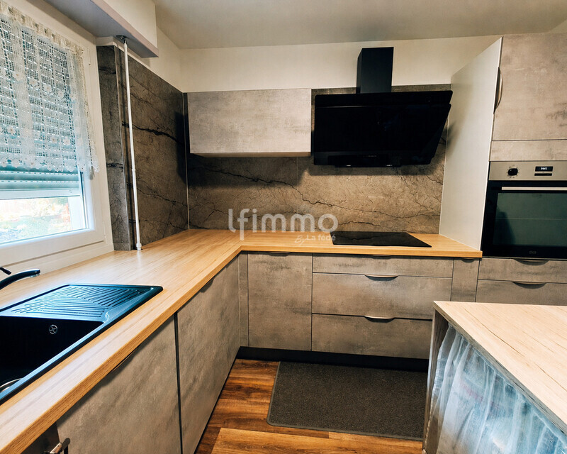 Appartement 3 pièces 69m² - File 00000000a0a88243a116437a3d67279e