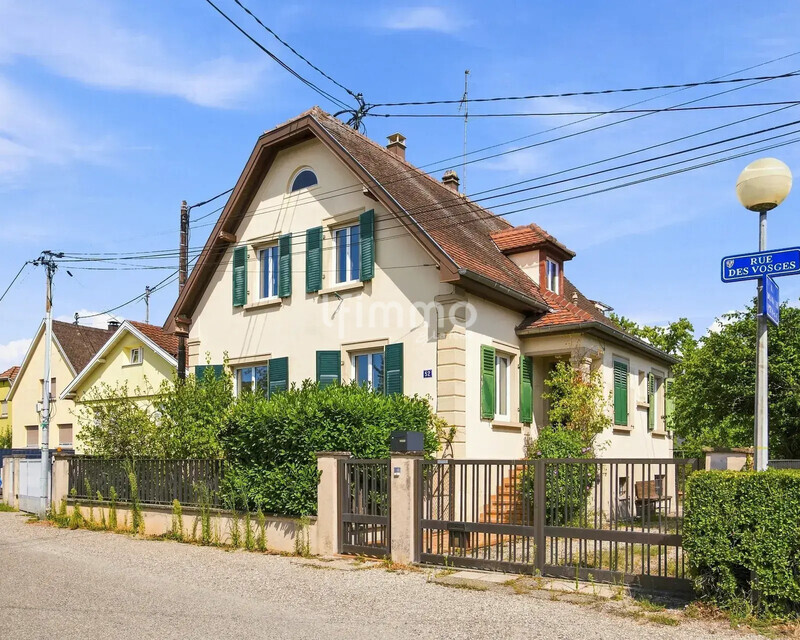 Maison de 128M² au calme, 5pcs - Photo facade