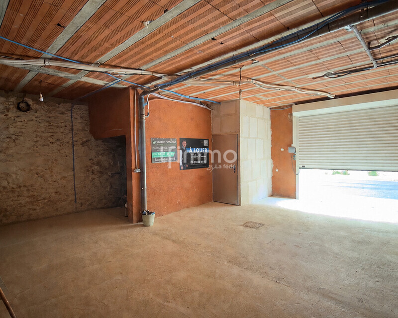 Garage 55 m2 et jardin 150 m2 à louer - Alenya - D64d1d9d-26d7-4e52-b993-6472e29e3b2c