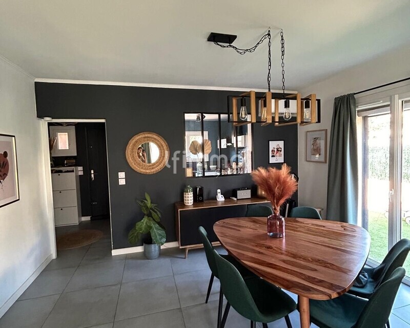 Maison de 98 m²  - Img-20260804-wa0006