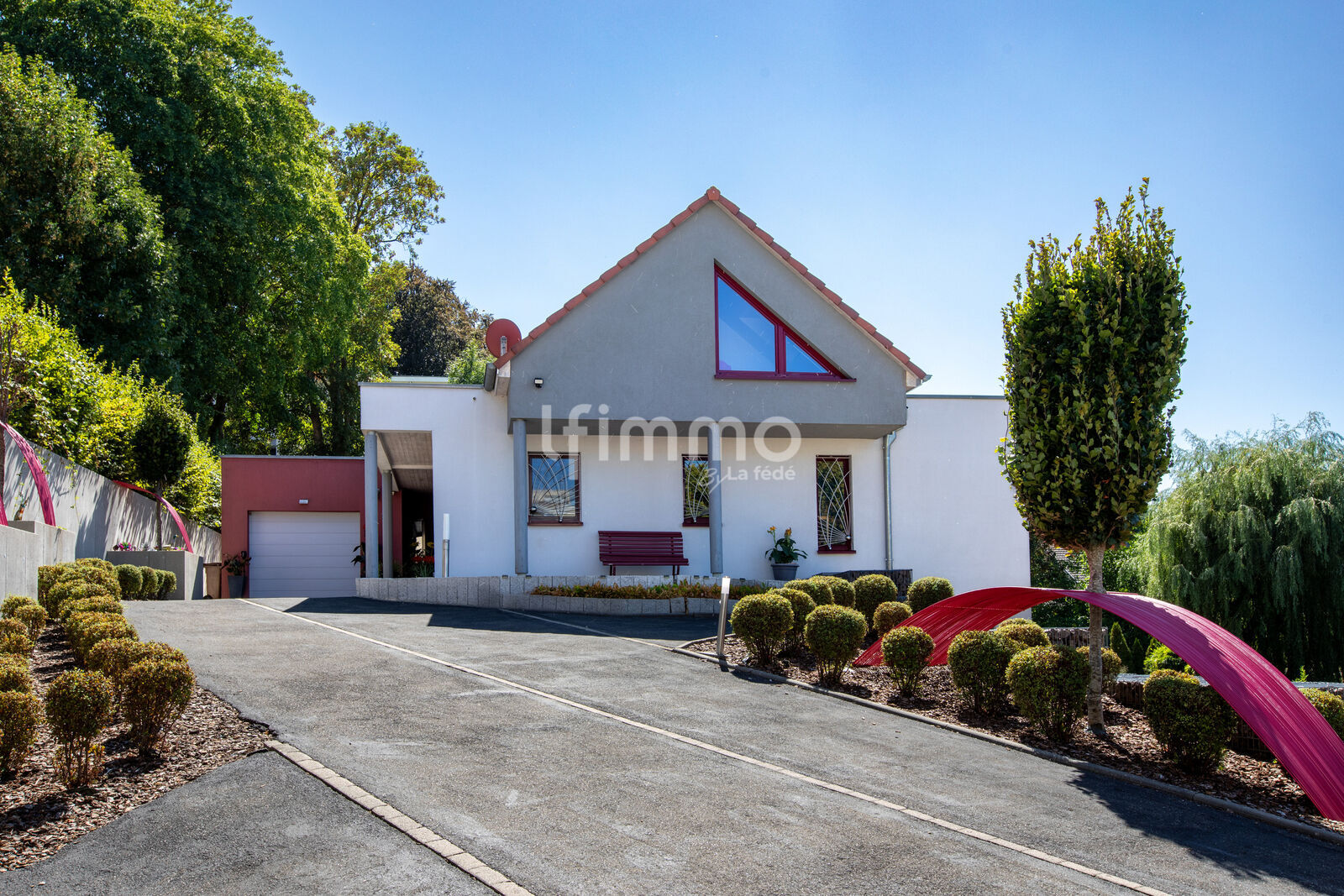 Maison 10 pièces 255 m² · à Altkirch · 255 m² · 790 000 €