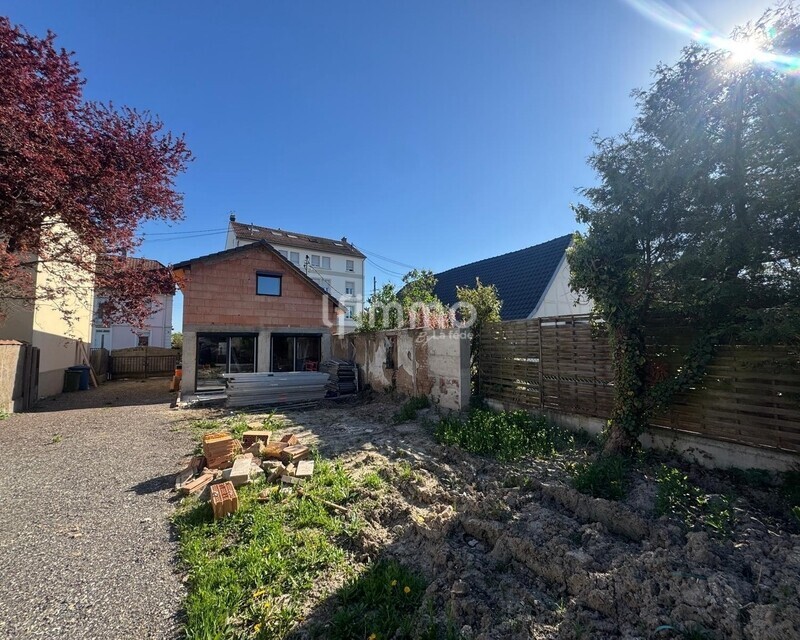 Maison à rénover - Photo-2026-04-16-10-45-53  4 