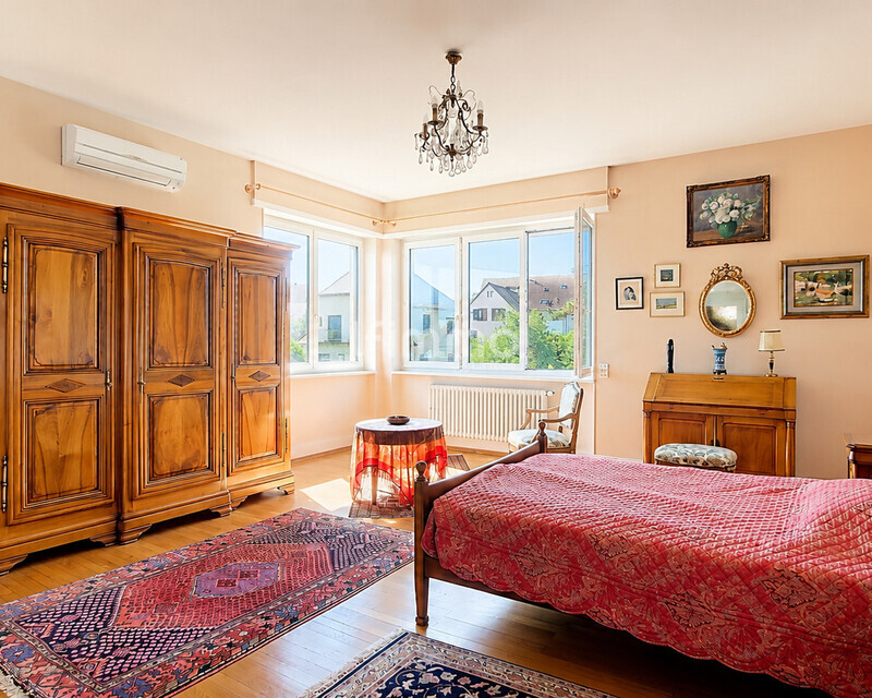 Maison bourgeoise 277 m2 Grand terrain 12,5ares Barr - Chambre 1