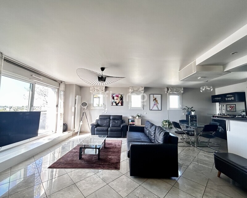 appartement 135m², terrasse plein ciel 100m², dernier étage  - Img 0114