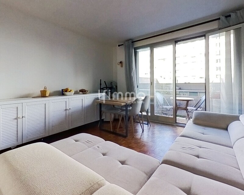 Paris 12 — Général Bizot | 2 pièces bien agencé + balcon 8 m² - Bedroom  2 