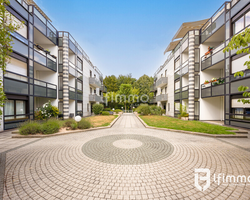 À vendre– Grand appartement lumineux face au parc de l’Orangerie,  - 6a boulevard du président edwards 67000 strasbourg 09082026-23