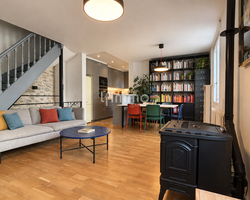 Maison de 5 pièces avec 3 chambres et terrasse à Fontenay-sous-Bois - Salon 2