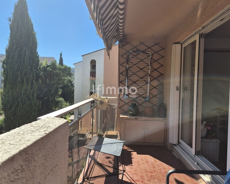 T4 81M2 avec Terrasse 8,6 M2 Bd des Cèdres 9ème - 20260903 161337
