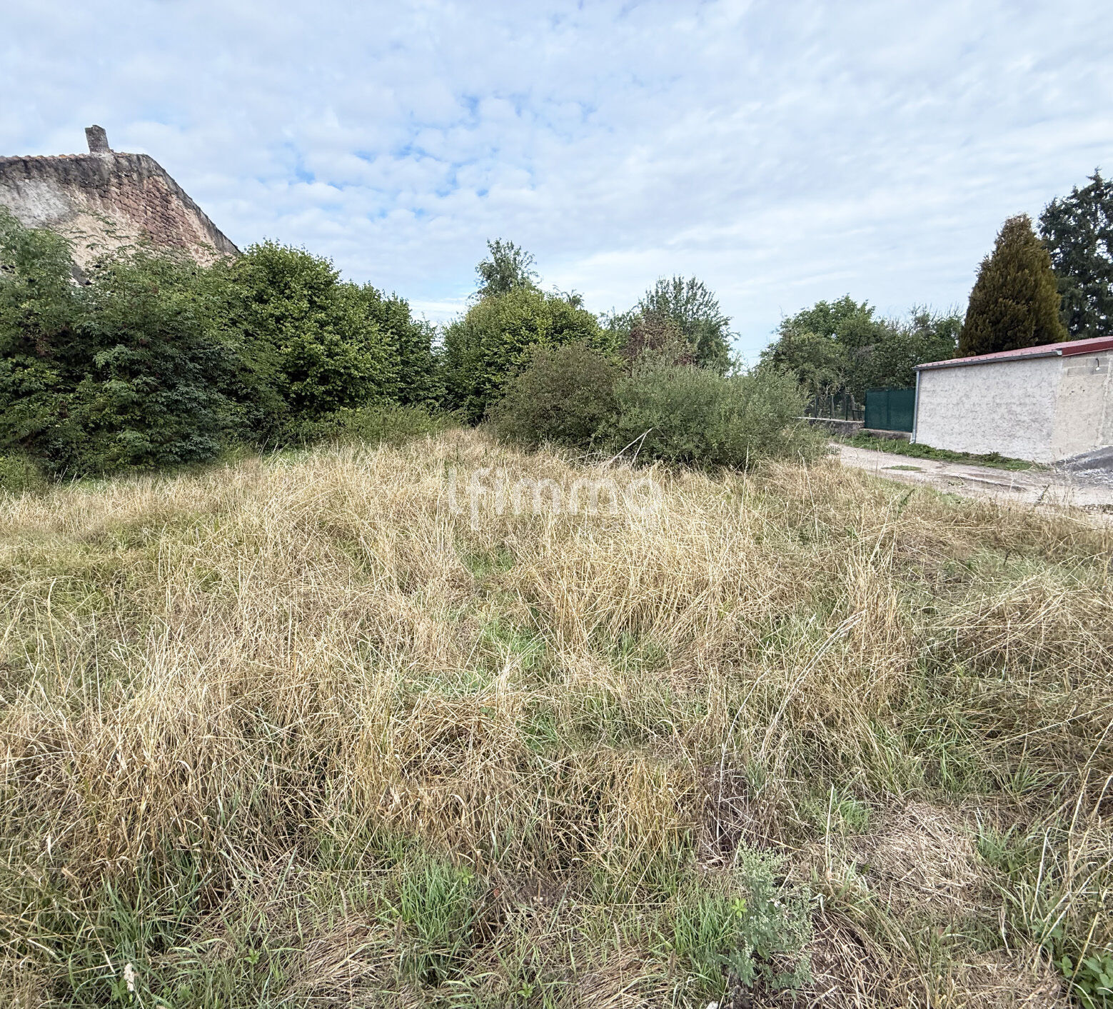 Vends à Holling Terrain à bâtir de 10 ares · 45 000 €