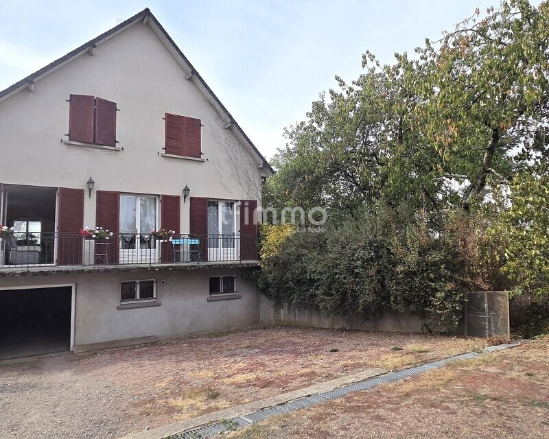 Maison d'habitation avec hangar - Maison avant 1