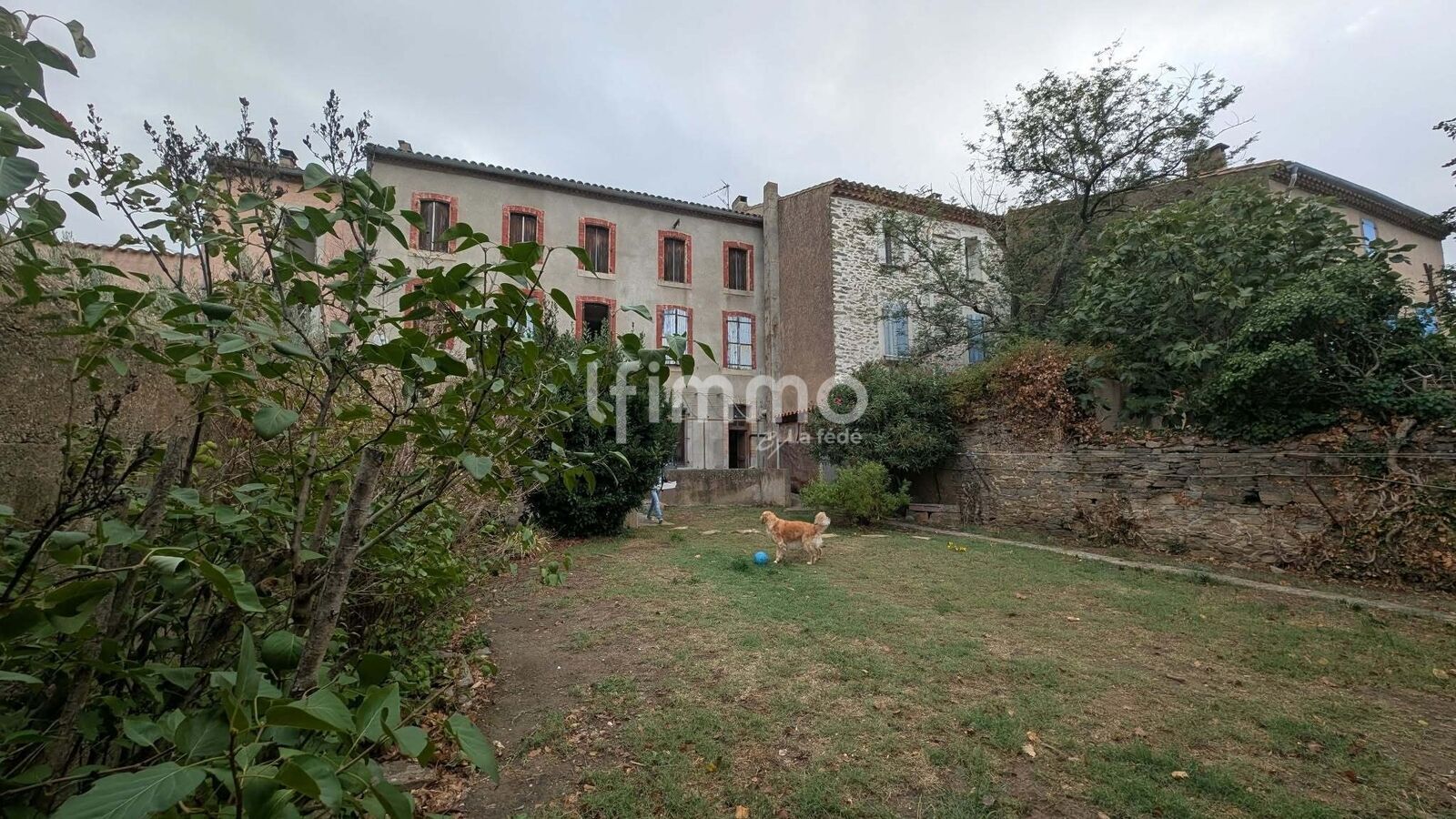 Maison 10 pièces 333 m² · à Peyriac-Minervois · 333 m² · 211 000 €