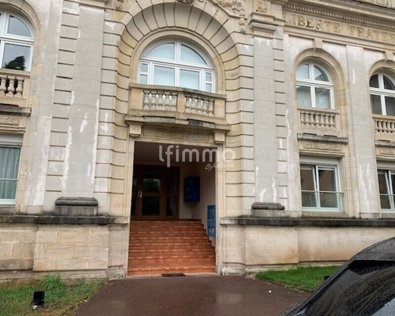 très bel appartement Epinal - Himber photo immeuble