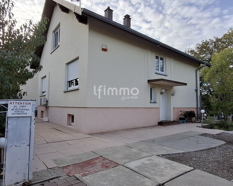 Maison individuelle T5 à Riedisheim - Maison entree